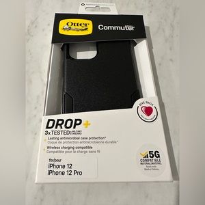 OTTERBOX 77-65405 Commuter Fitted Case for iPhone 12/12 Pro - Black